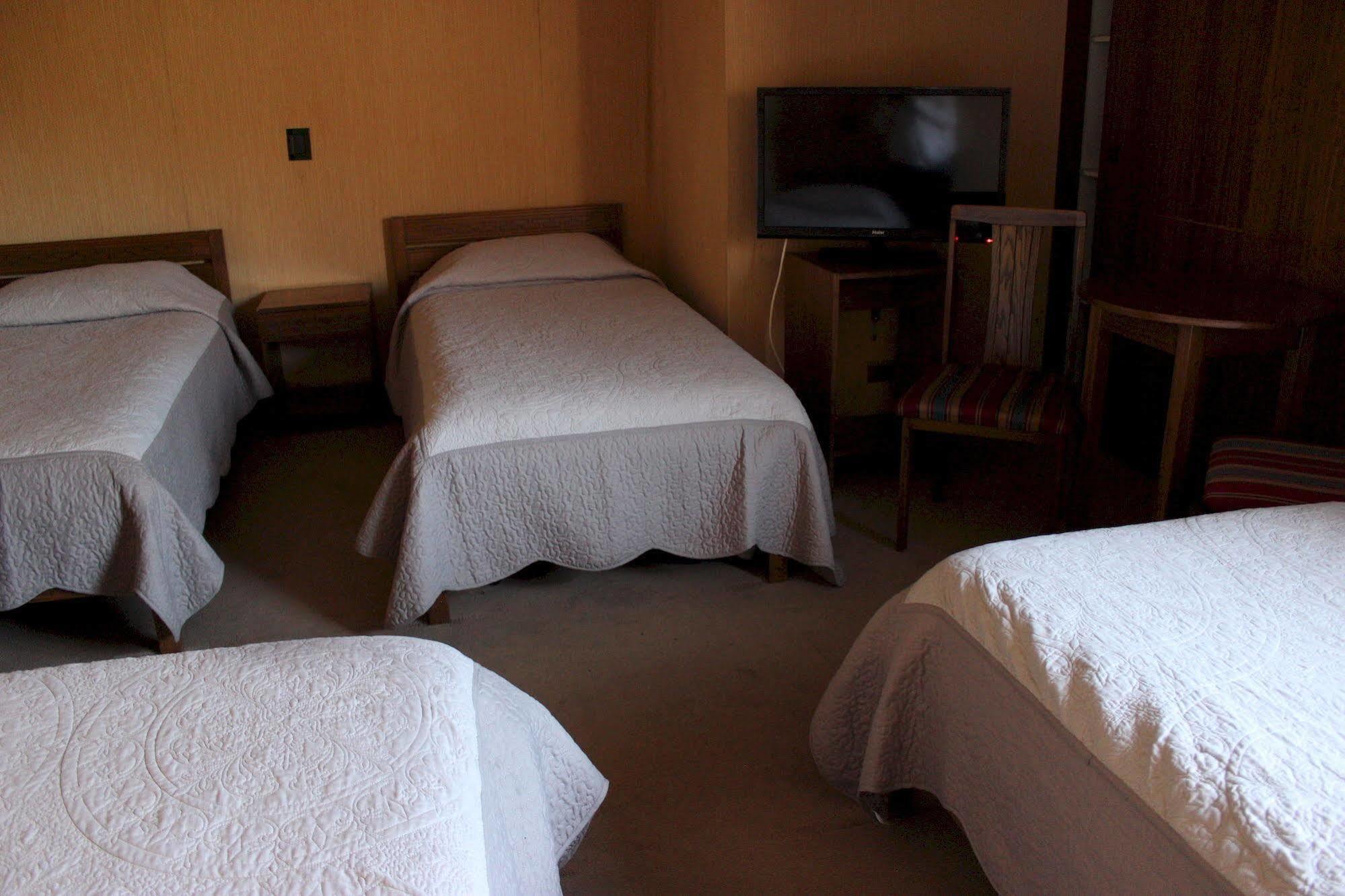 Hotel Antupiren プエルトモント エクステリア 写真
