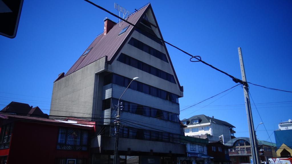 Hotel Antupiren プエルトモント エクステリア 写真